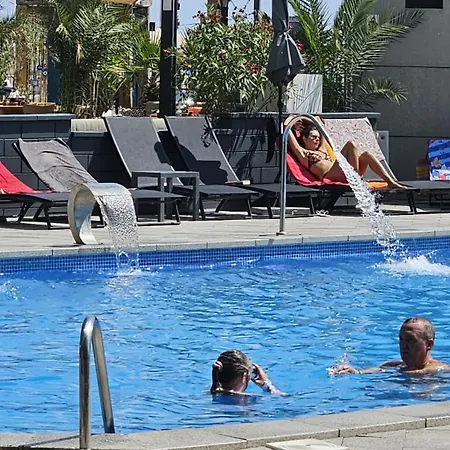 Blaxy Beach And Spa Prima Linie La Paja Complex Cu Piscine Si Restaurante Apartamento