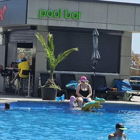 Blaxy Beach And Spa Prima Linie La Paja Complex Cu Piscine Si Restaurante * Năvodari